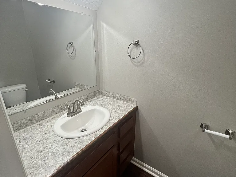 951 Tallow Rd — Photo 4