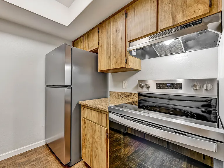 3109 W Horatio St #16 — Photo 7