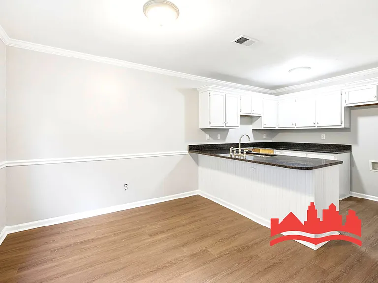 6945 Ginwood Cv — Photo 13