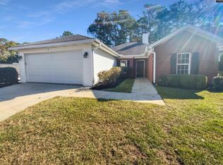 21 Twin Oaks Cir, Columbia, SC 29209