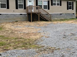 18 Dewey Thompson Rd, Calvin, KY 40813