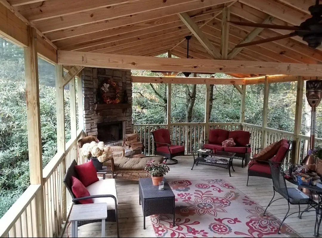 70 Rolling Acres Dr — Photo 1
