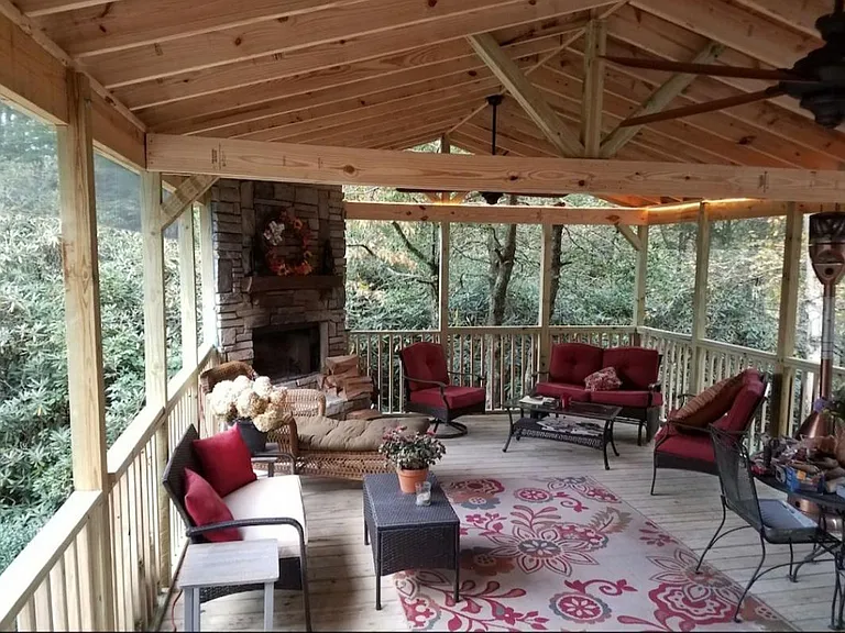 70 Rolling Acres Dr — Photo 1