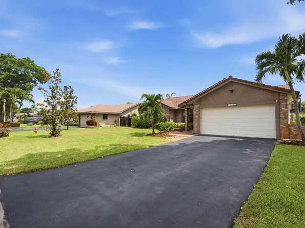 10666 NW 2ND Place, Coral Springs, FL 33071