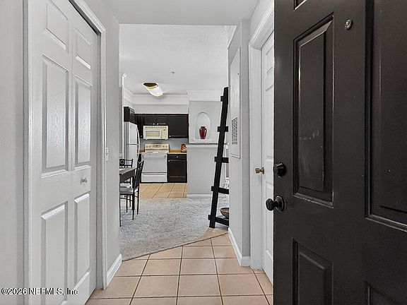 4th image of 8550 TOUCHTON Road #527