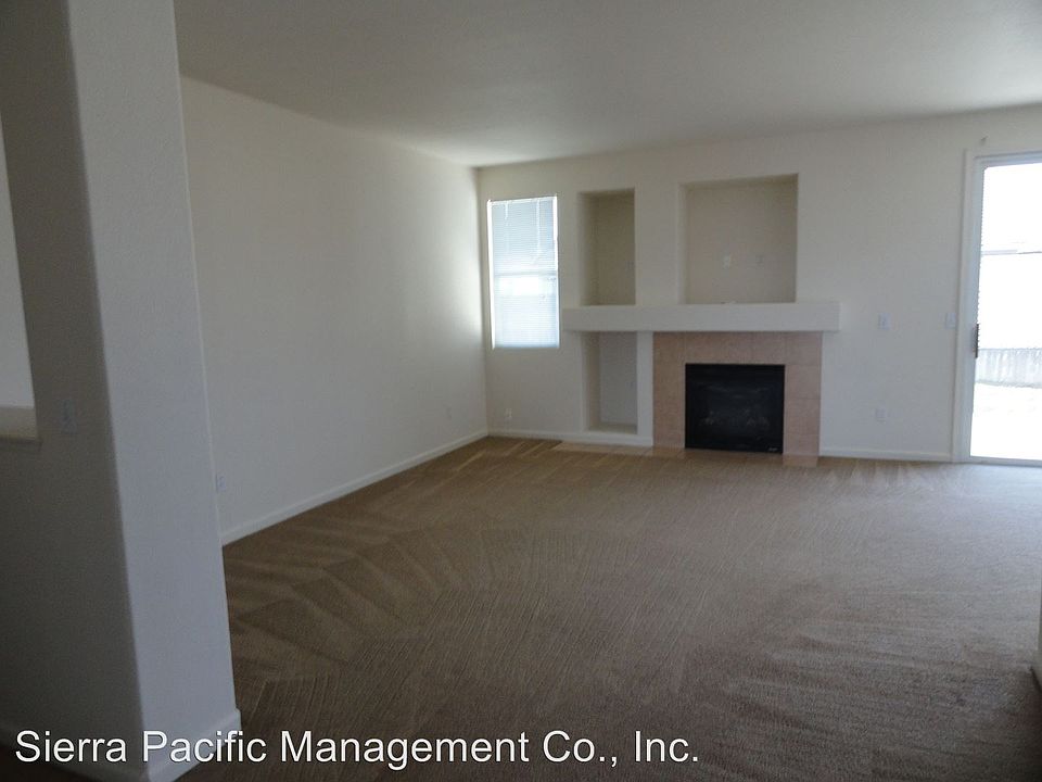 2nd image of 530 Waterfowl Way