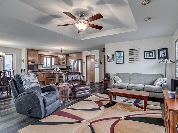 5th image of 2915 Oak Hill Rd