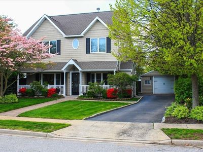 51 Crag Lane, Levittown, NY, 11756