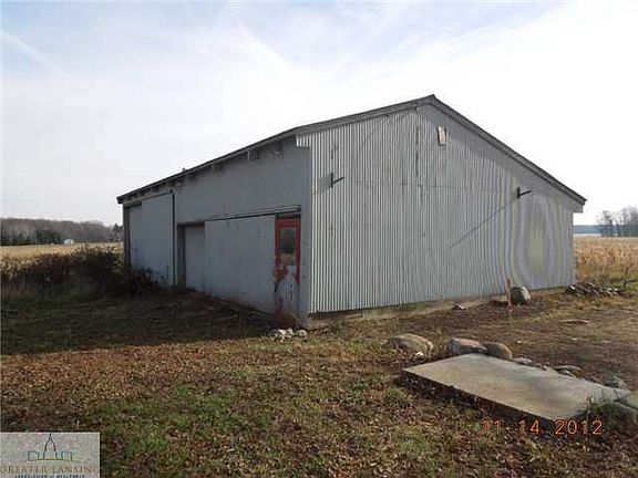 3rd image of 6147 Granger Hwy
