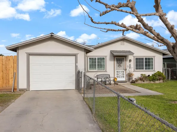 36466 Burke Dr, Traver, CA 93673