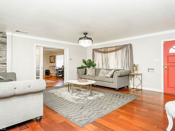 5th image of 1800 E Hardwick St