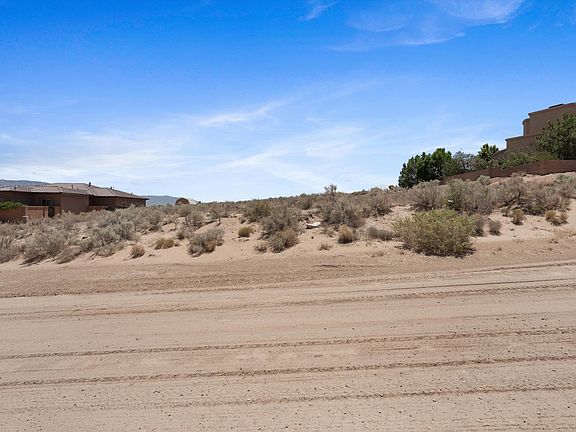 2nd image of 2112 Chessman Dr NE