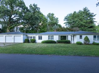 225 S Lovell St, Climax, MI 49034