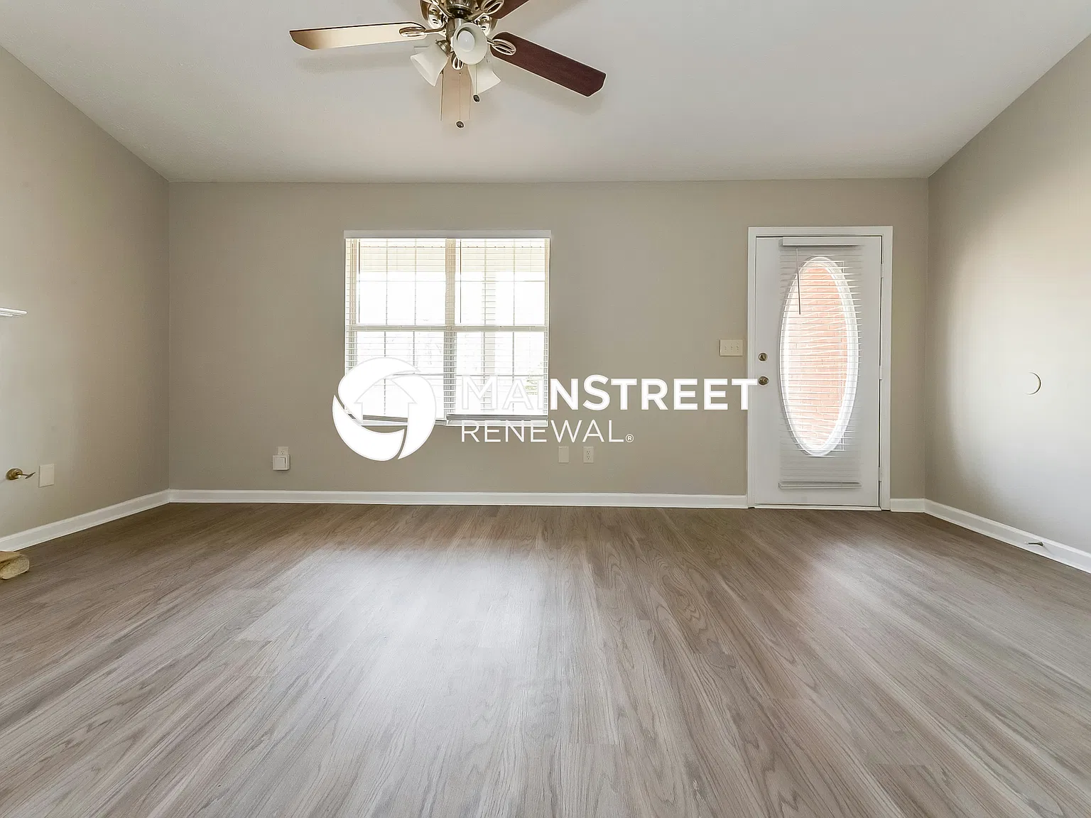 138 Michelle Dr — Photo 3