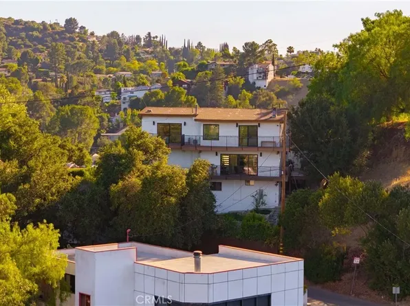 (undisclosed Address), Woodland Hills, CA 91364