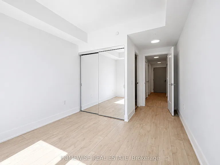 858 Dupont St #743 — Photo 16