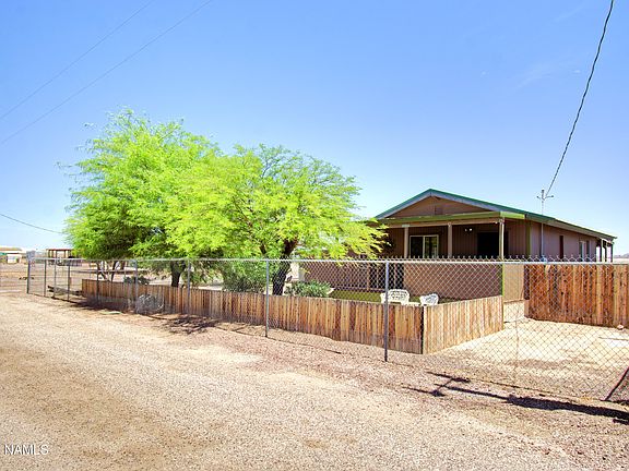 2nd image of 65891 N Melody Ln