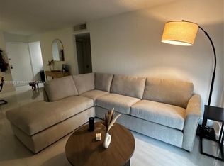 8794 SW 12th St APT 108, Miami, FL 33174