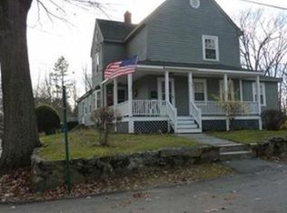 99 Leonard St #B, Canton, MA 02021