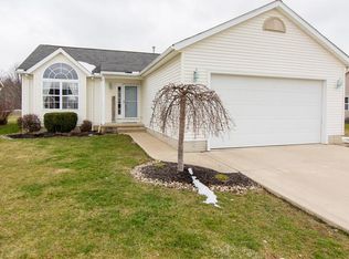5788 W Breezeway Dr, North Ridgeville, OH 44039