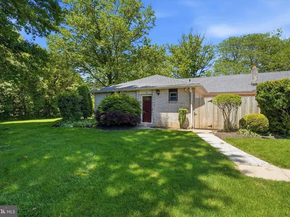 501 N Bethlehem Pike APT 1D, Ambler, PA 19002