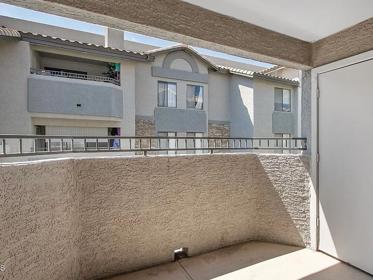 2025 E Campbell Ave #233 — Photo 10