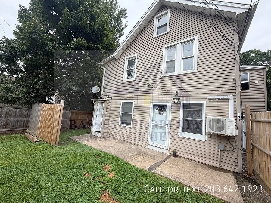 191 Davis St
