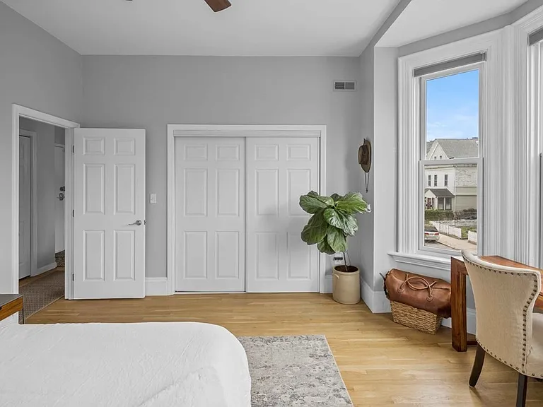 8 Mount Vernon St #2 — Photo 15