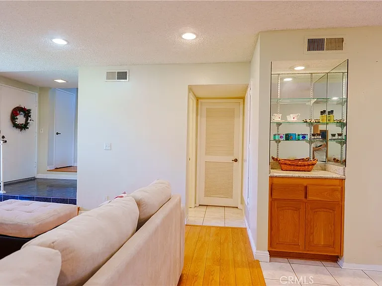 1639 Aspen Village Way — Photo 12