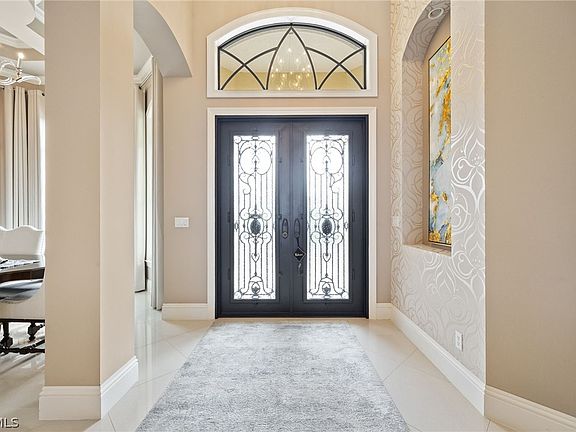 4th image of 3944 W Riverside Dr