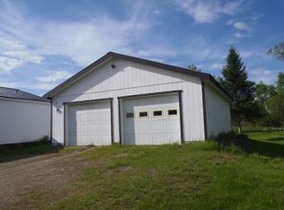 513 Elm St, Lancaster, NH 03584