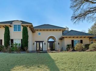 6725 Oak Hill Dr, Fort Worth, TX 76132