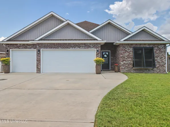 6000 Seagull Dr, Long Beach, MS 39560