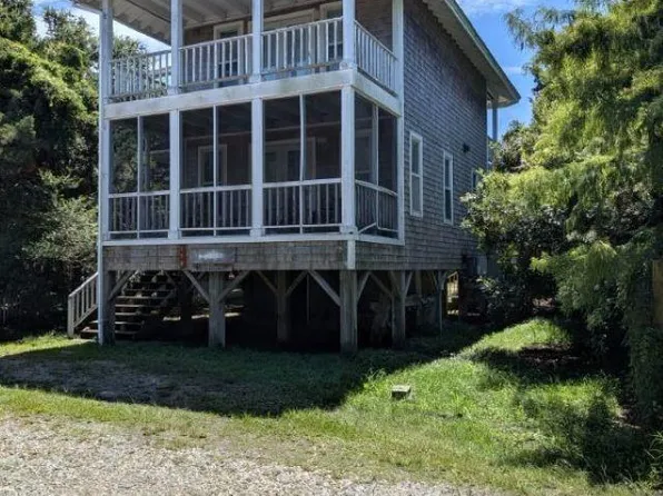 74 2nd Ave Lot 34, Ocracoke, NC 27960
