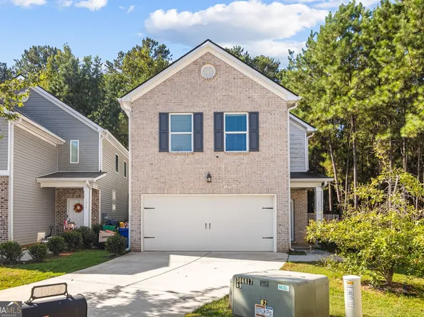 1062 Valley Rock Dr, Lithonia, GA 30058