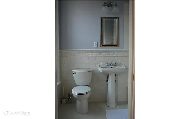 Rented by Douglas Elliman | media 4