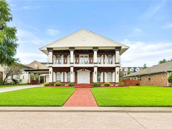13 Chateau Talbot Dr, Kenner, LA 70065