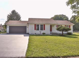 27 Dolman Dr, Rochester, NY 14624