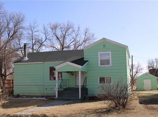 302 S 5th St, Laurel, MT 59044