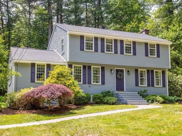 86 Pine Hill Rd, Boxboro, MA 01719