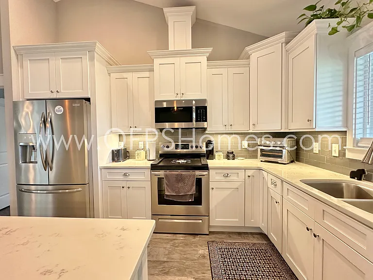 8738 El Paseo St — Photo 6