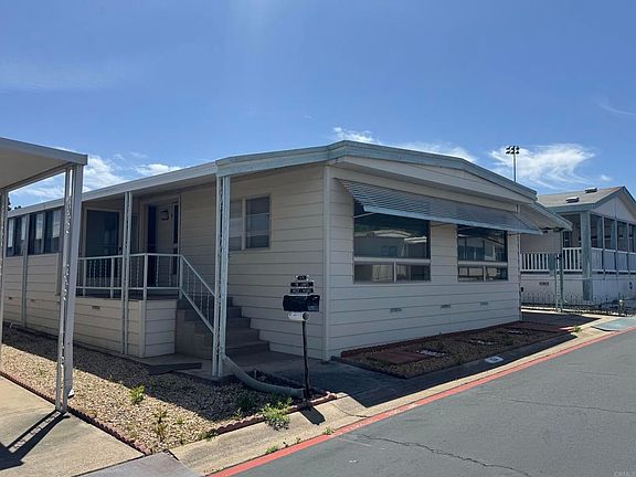 3rd image of 8301 Mission Gorge Rd Space 124
