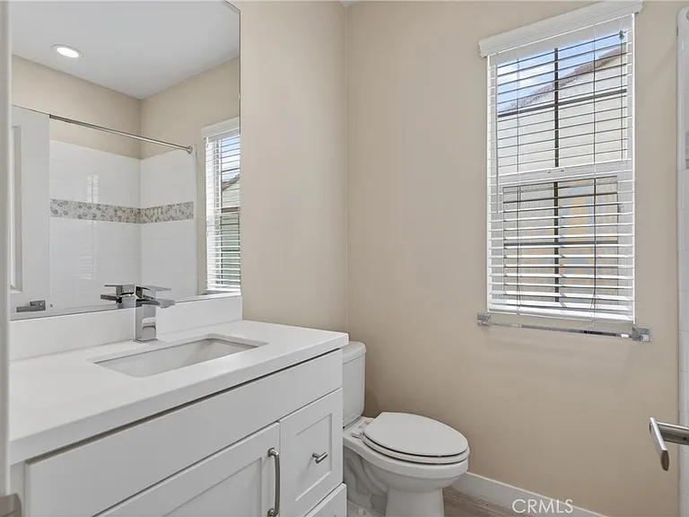 755 E Orange Blossom Way — Photo 46