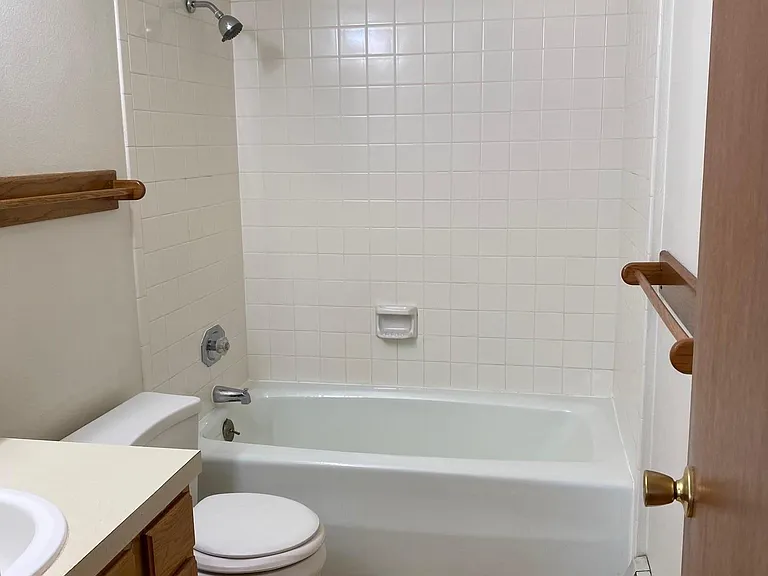 3170 Kendall St — Photo 32