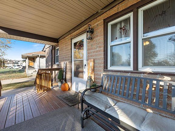 3rd image of 3256 Avenue H