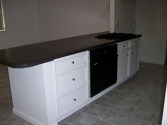 3rd image of 4808 Holly Park Dr