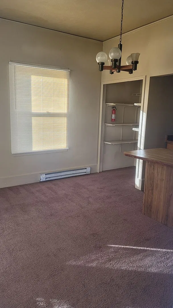 118 East Monument Street — Photo 3