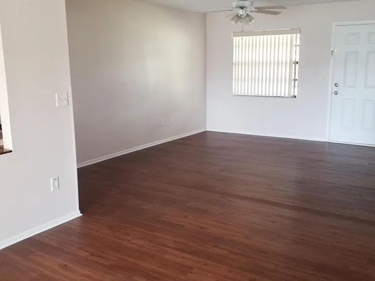 6045 Cannon Ave — Photo 4