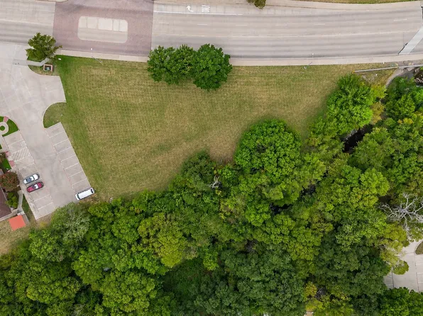 525 Westpark Way, Euless, TX 76040