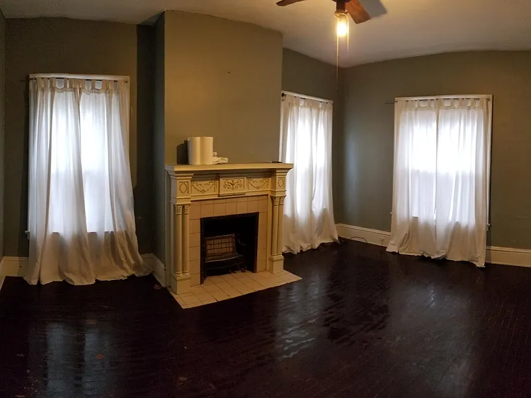 486 Auburn Ave #1 — Photo 1